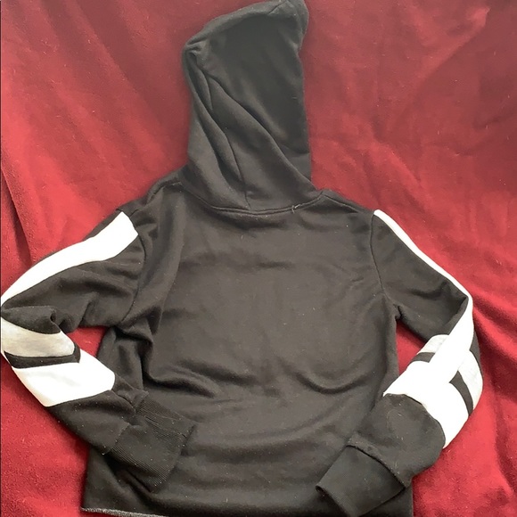 Good Vibes Only Hoodie - Picture 5 of 6